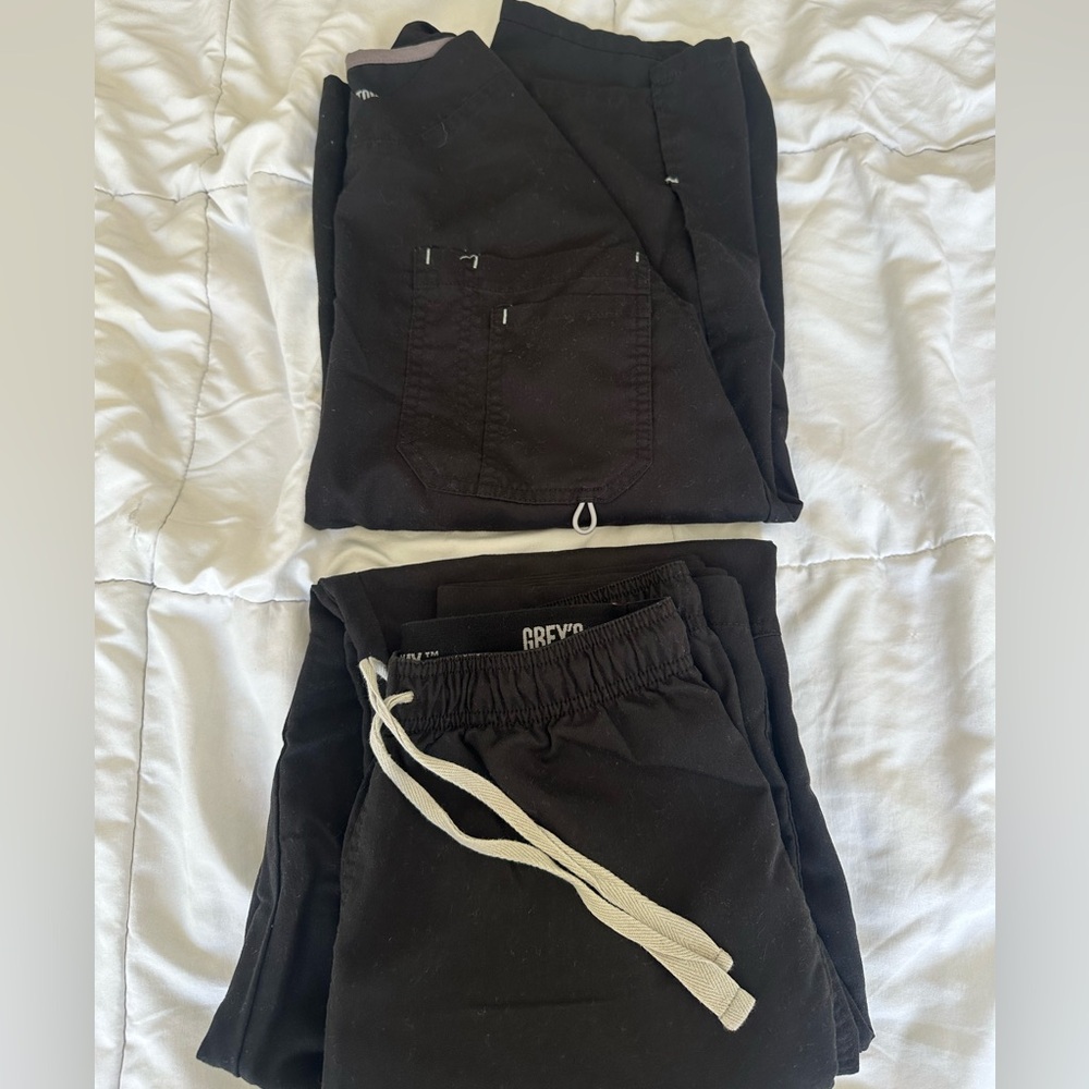 Grey's Anatomy Black Scrub Set Small